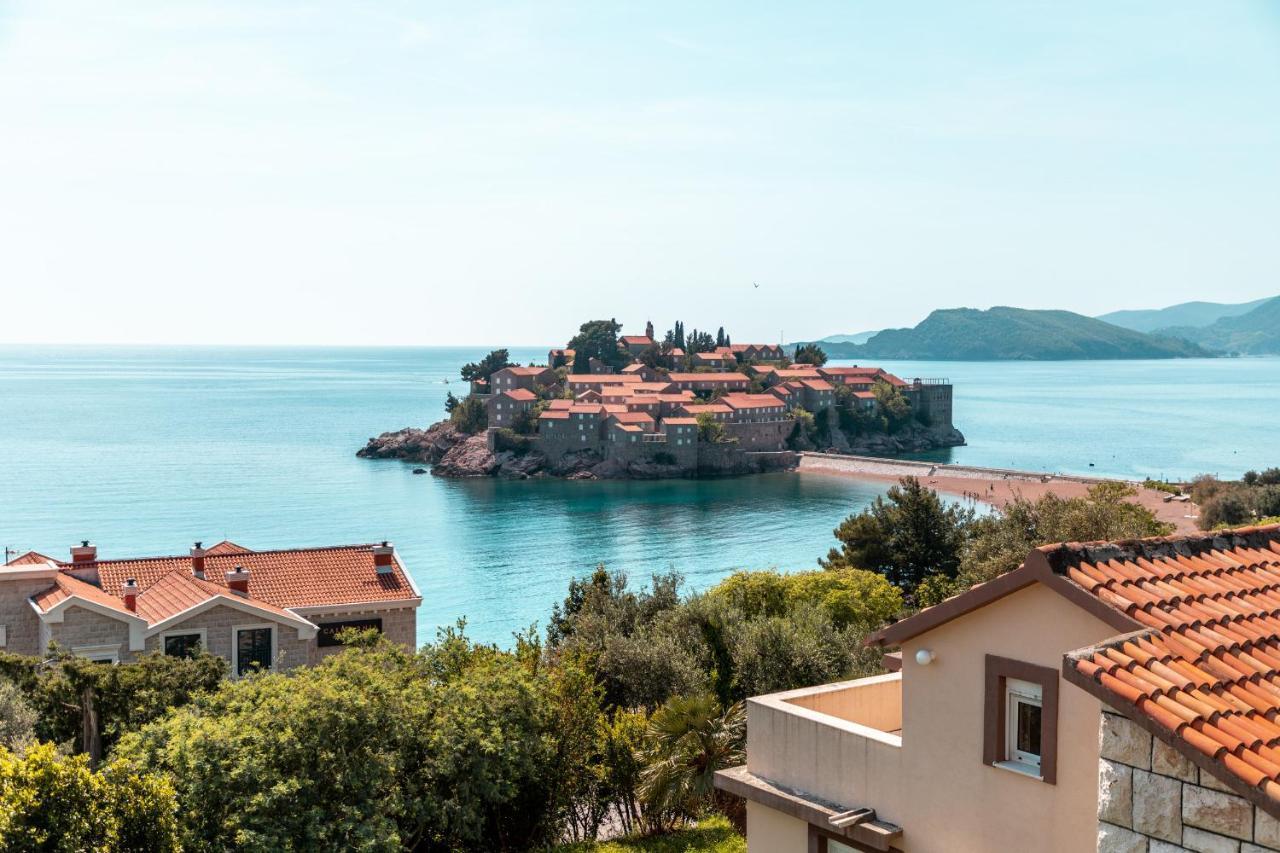Sun Rose Apartments Sveti Stefan Eksteriør bilde