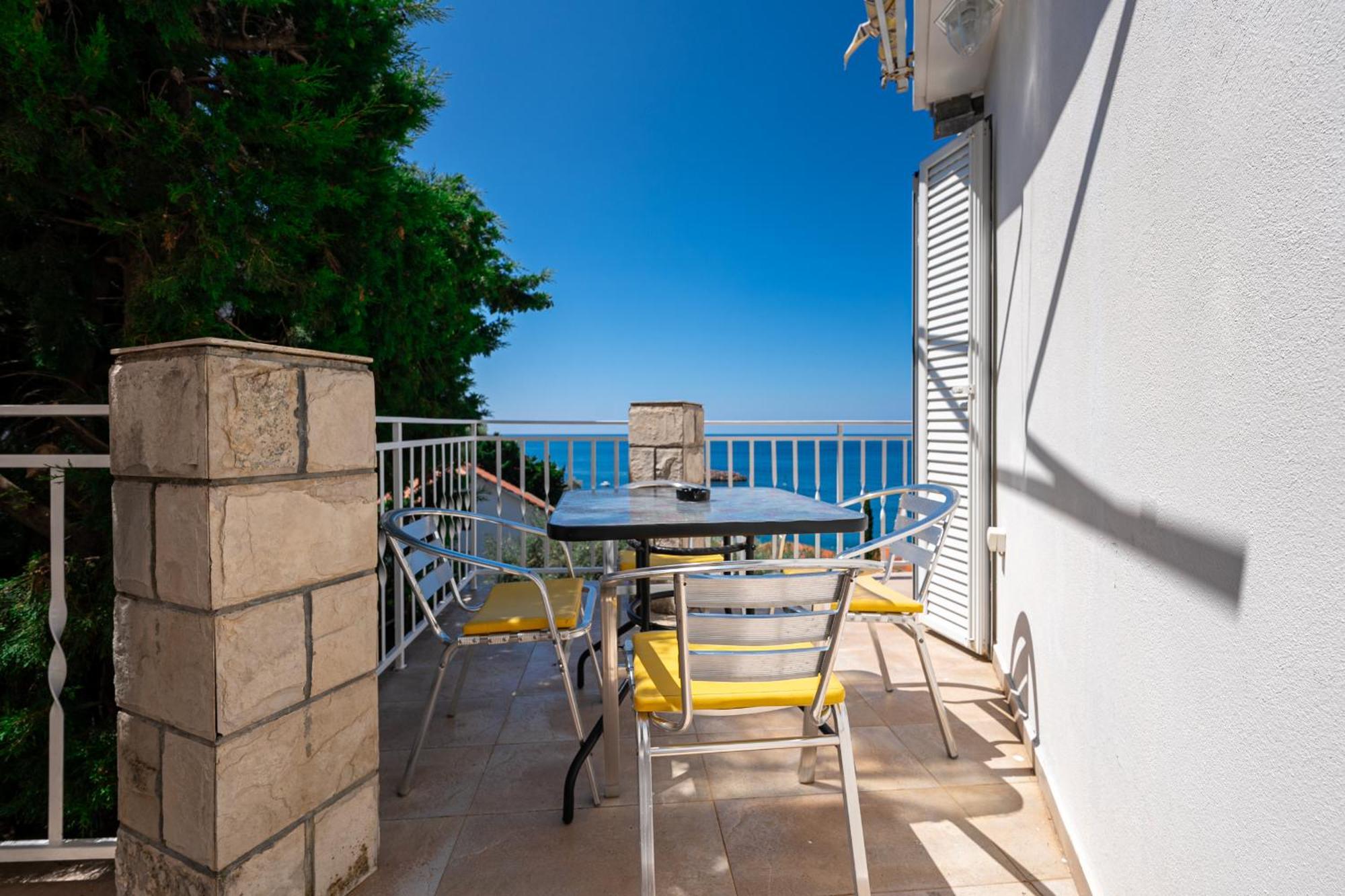 Sun Rose Apartments Sveti Stefan Rom bilde