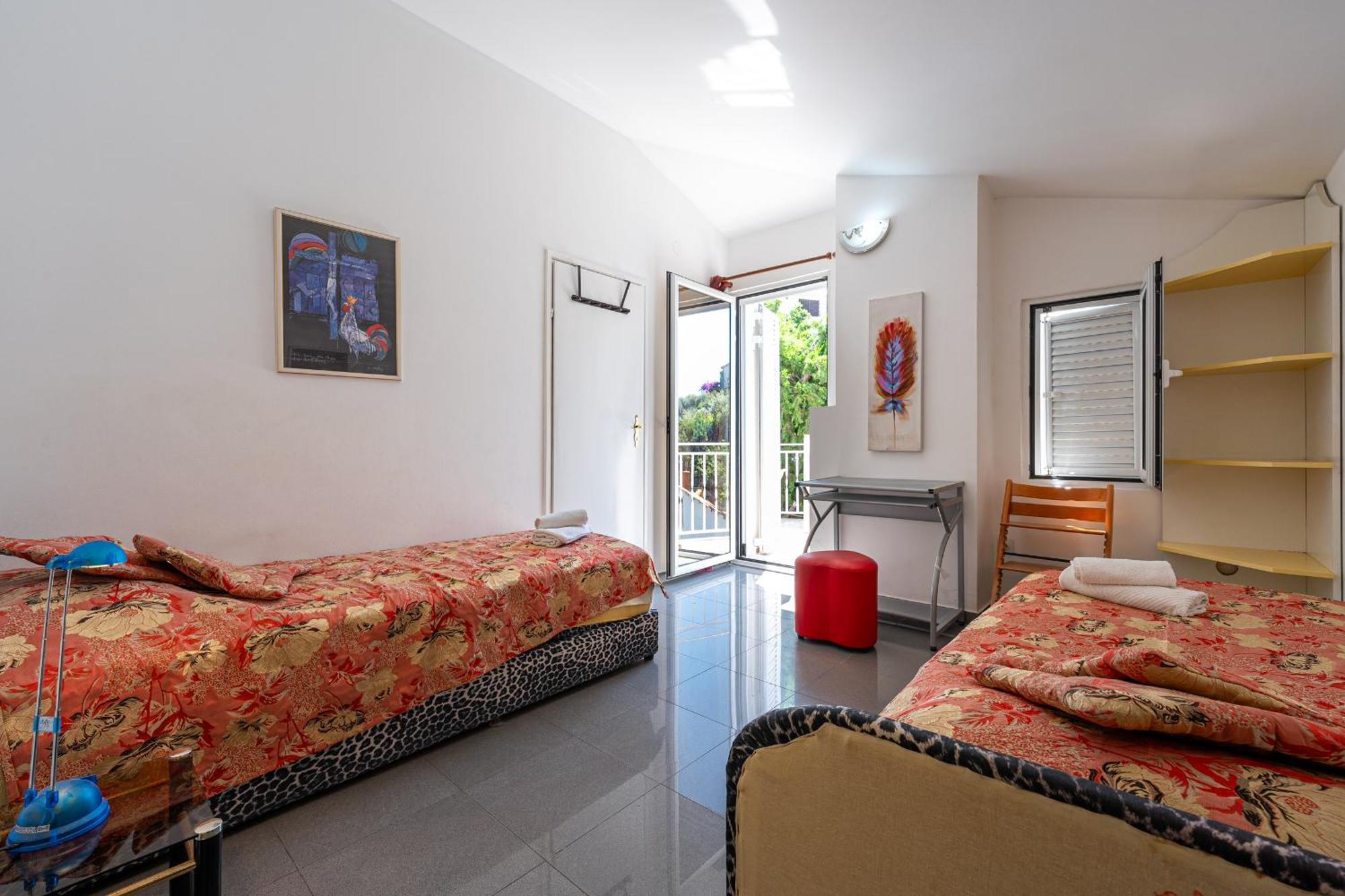 Sun Rose Apartments Sveti Stefan Rom bilde