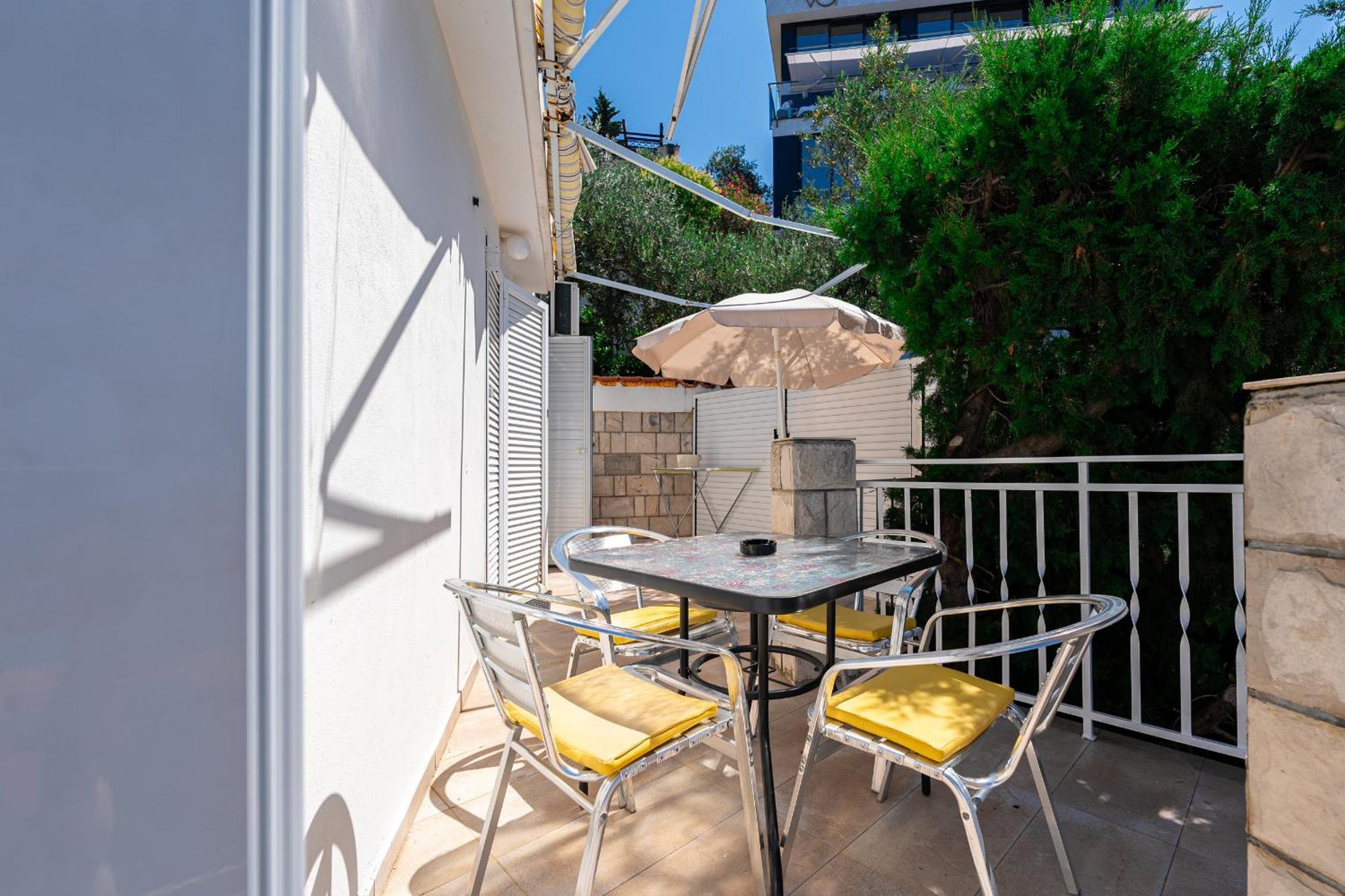 Sun Rose Apartments Sveti Stefan Rom bilde